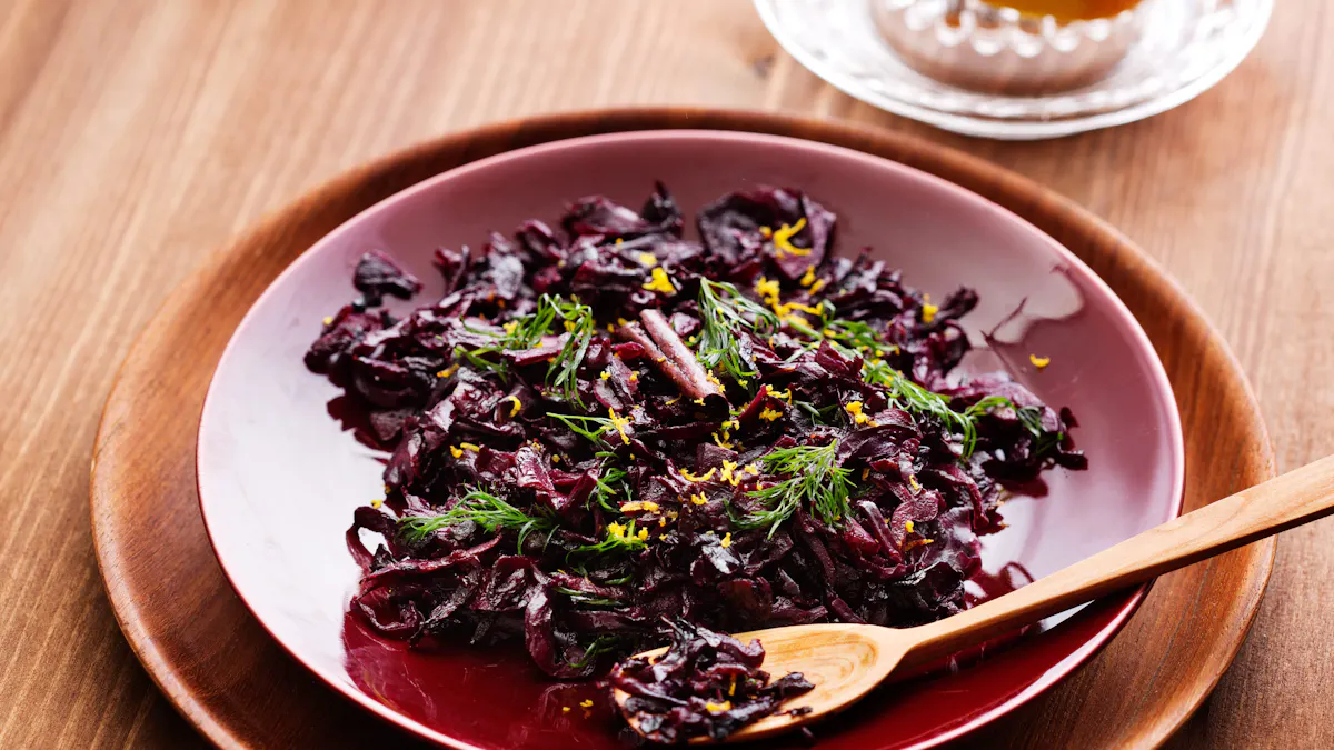 Low carb red cabbage salad