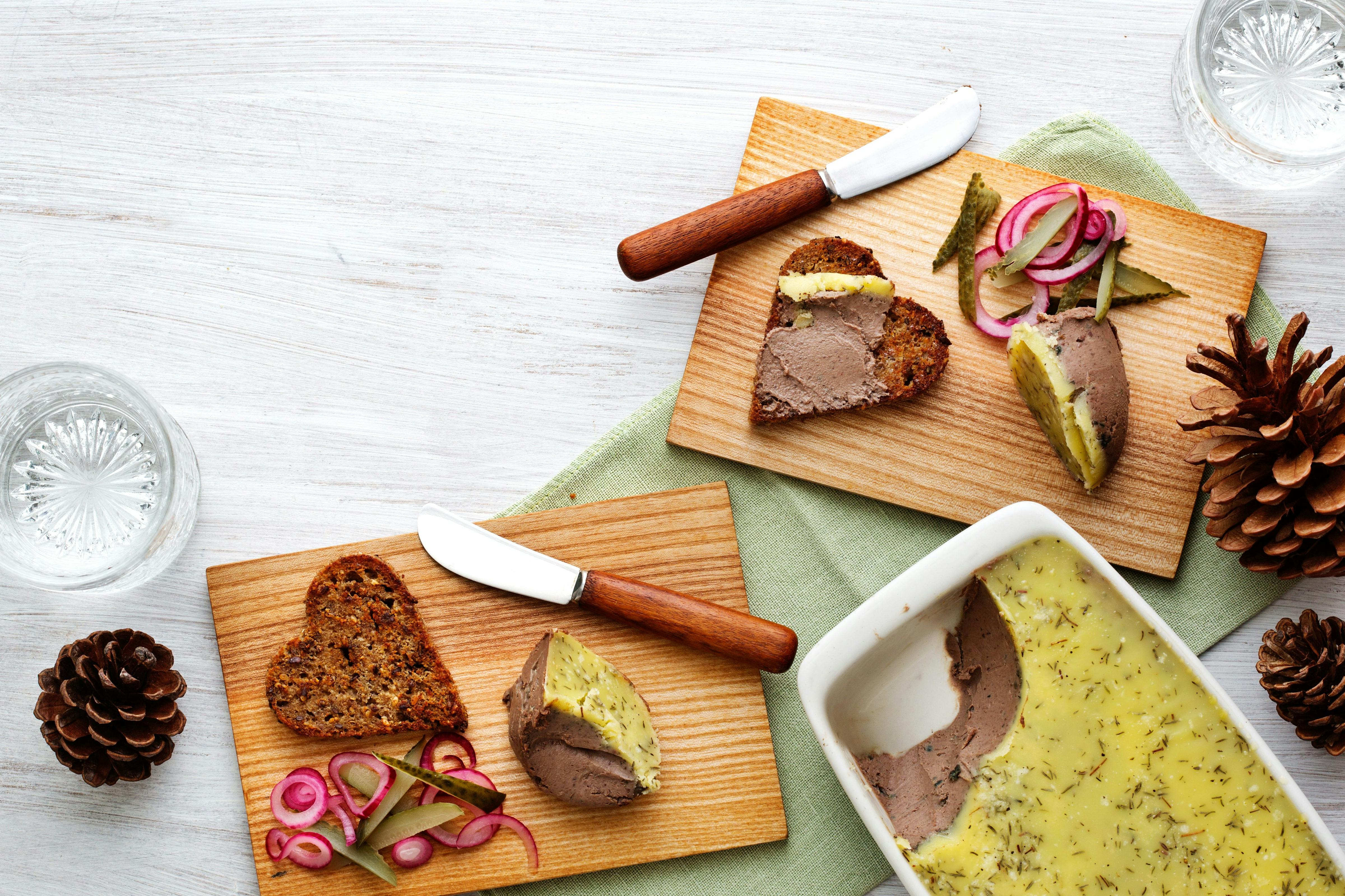 Keto Chicken Liver Paté with Butter — Recipe — Diet Doctor