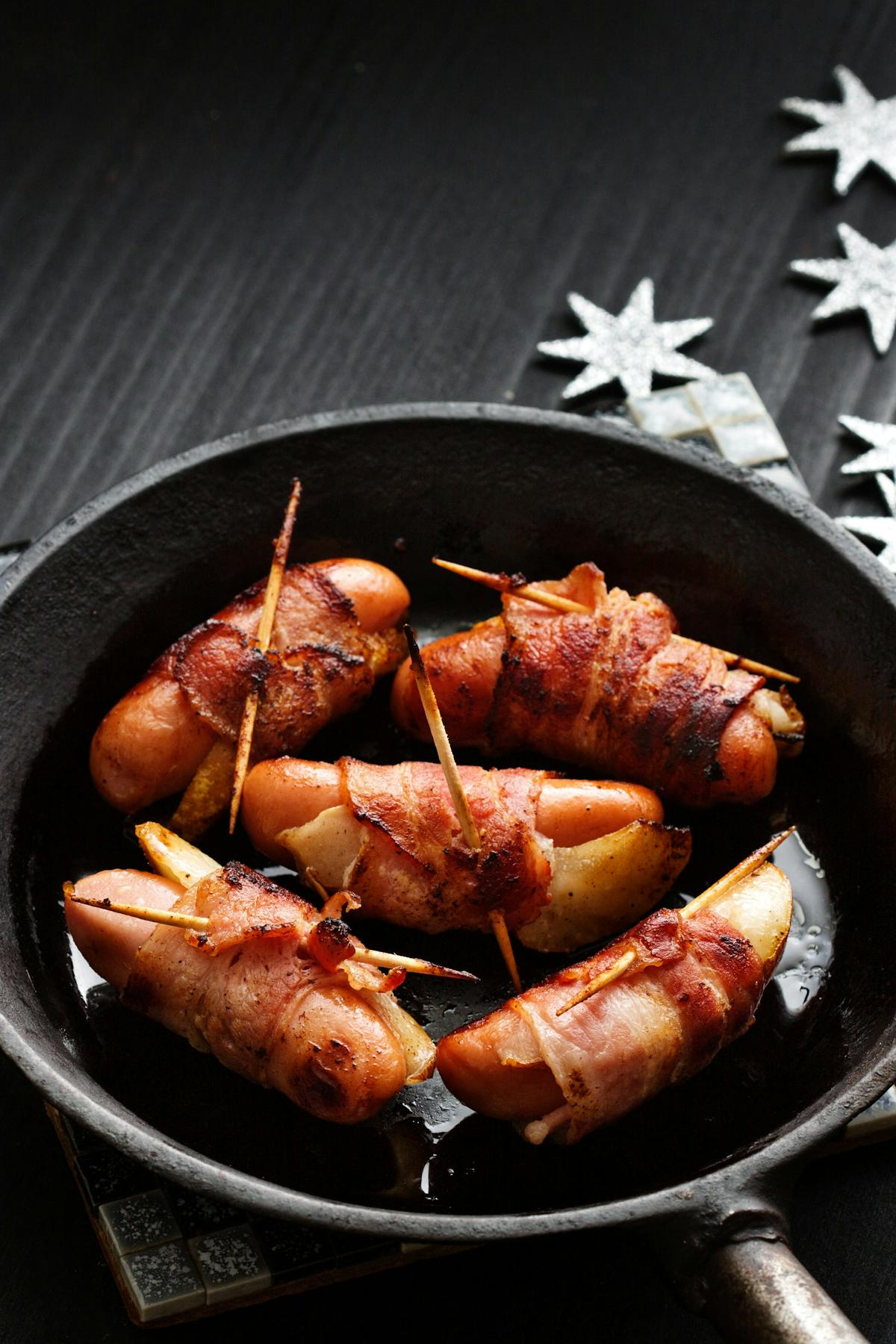 Sausage appetizers with bacon