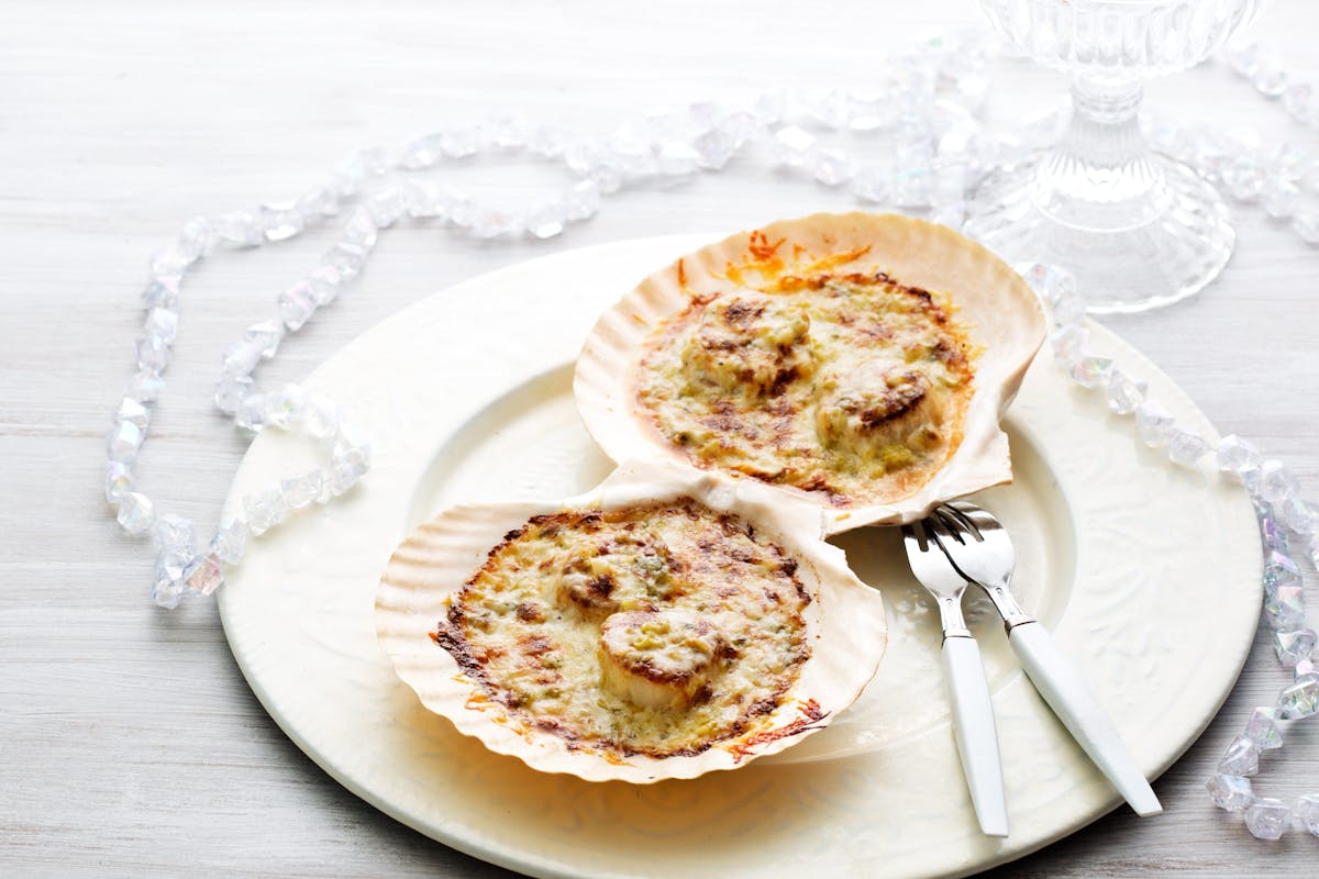 Low Carb Scallops with Parsnip Purée Recipe Diet Doctor