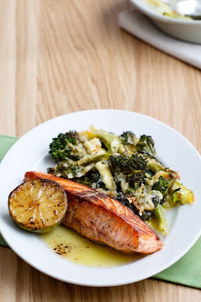 Keto fried salmon with broccoli and cheese<br />(Dinner)