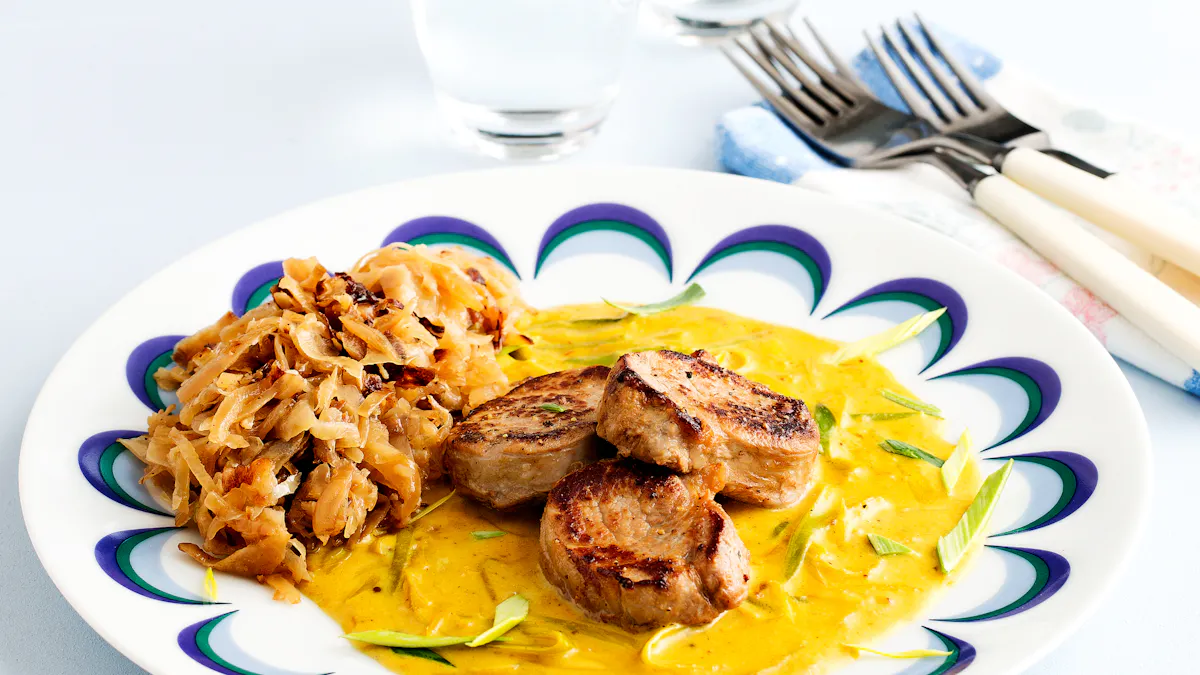 Pork tenderloin with curry sauce