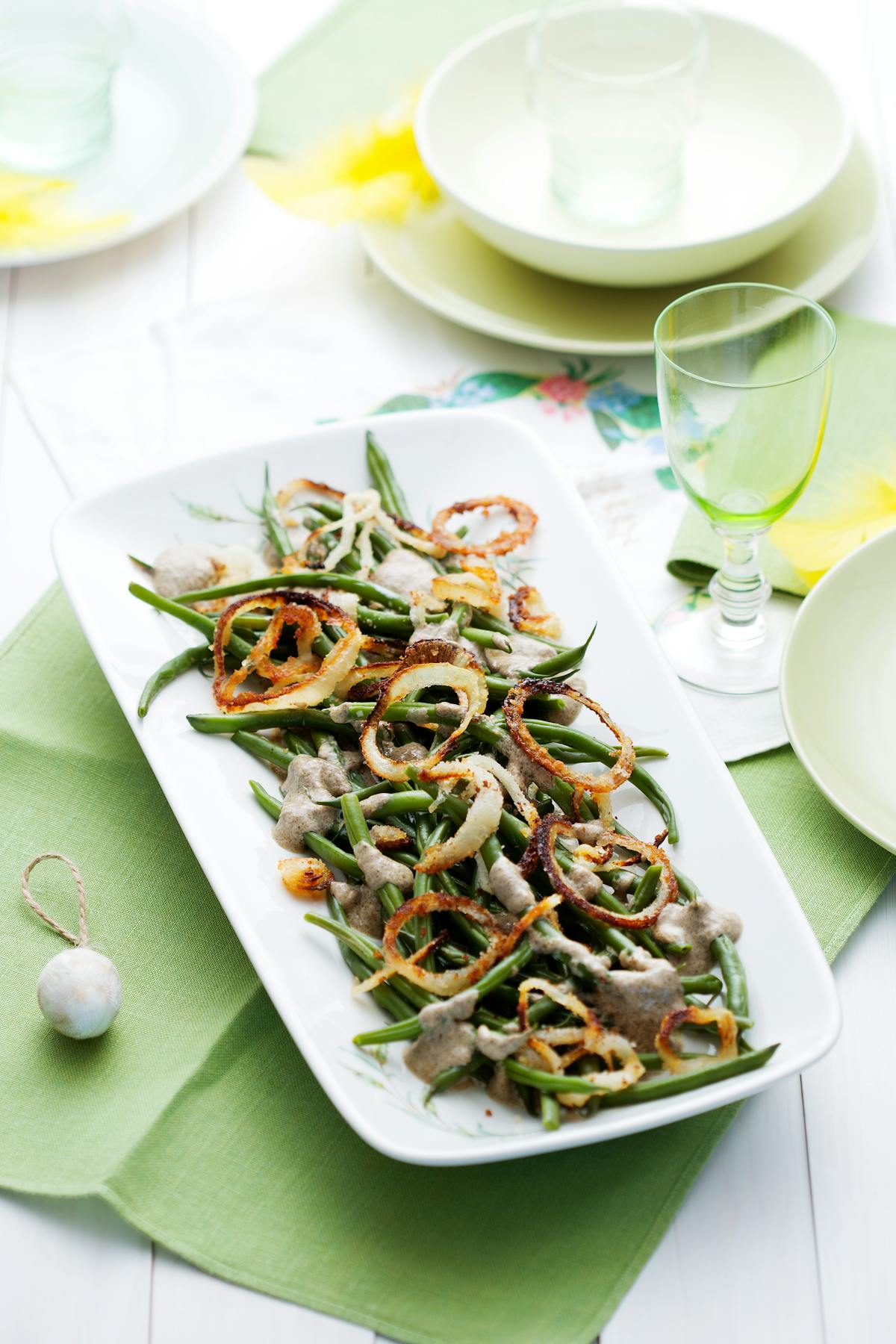 Green beans with roasted onions and cream of mushroom sauce