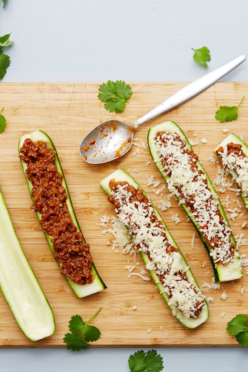 Keto Tex-Mex stuffed zucchini boats