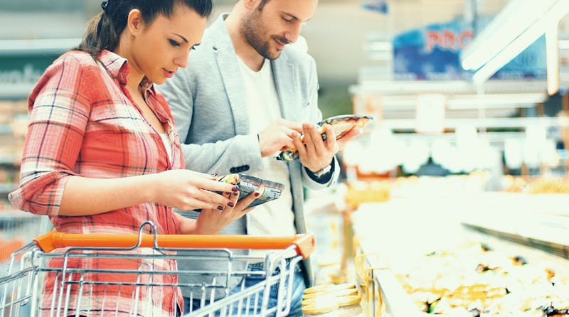 Couple shopping in supermarket.