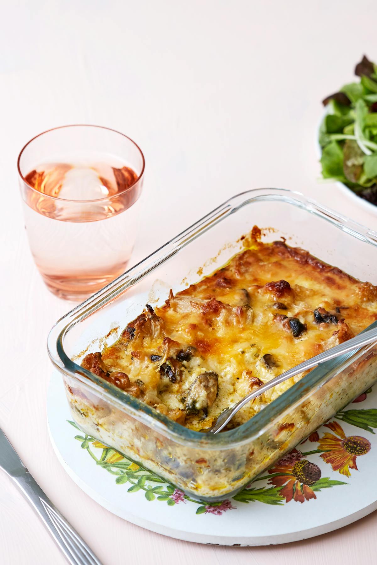 Keto smoked mussels casserole