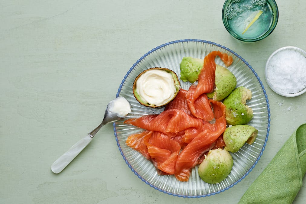 Keto smoked salmon and avocado plate