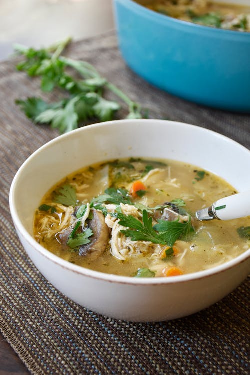 Keto no-noodle chicken soup