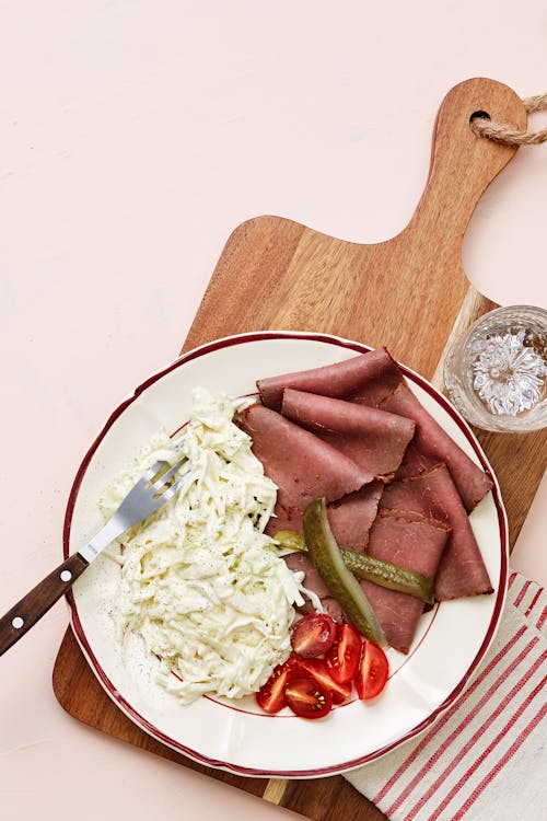 Keto deli roast beef with coleslaw