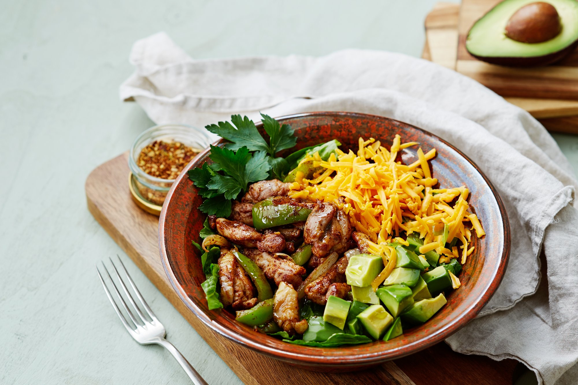 Keto Lunch Chicken Fajita Bowl