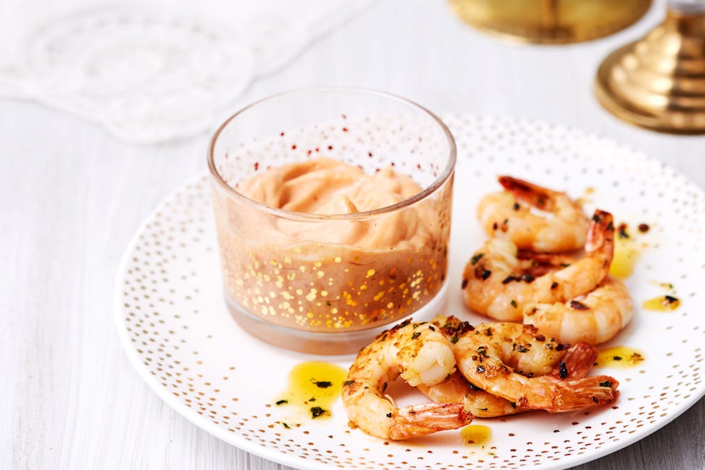 Hot keto shrimp cocktail