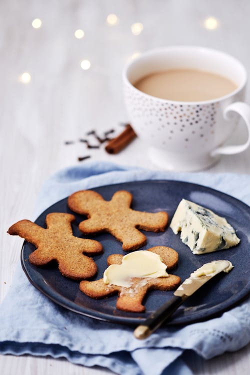 Swedish keto gingerbread cookies