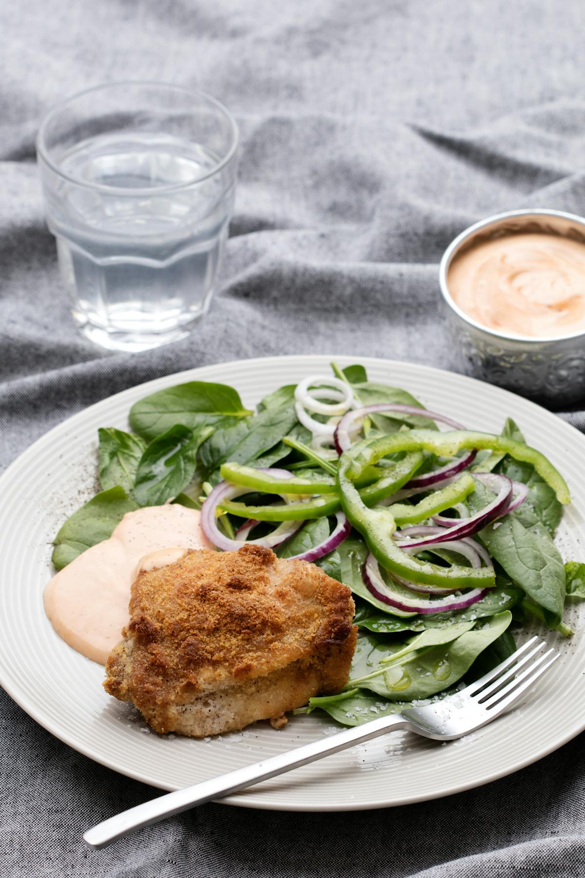 Keto crispy baked chicken with BBQ mayo