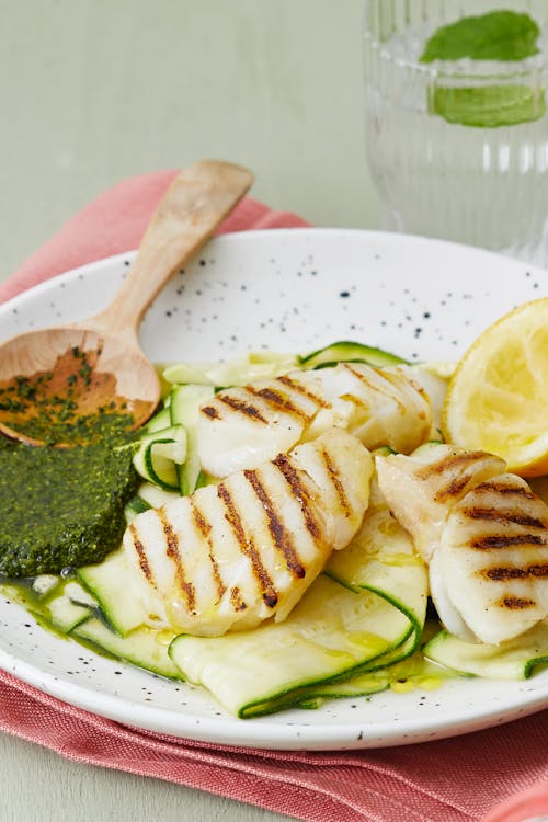 Grilled white fish with zucchini and kale pesto