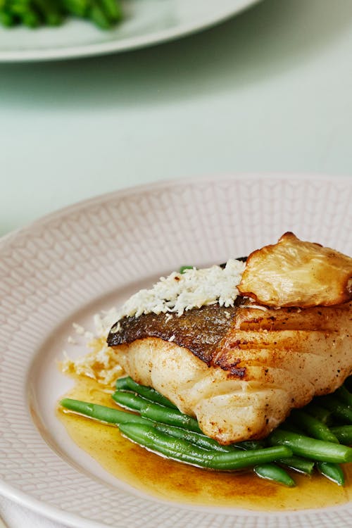Cod loin with horseradish and browned butter