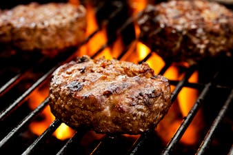 Top 11 low-carb fast-food options