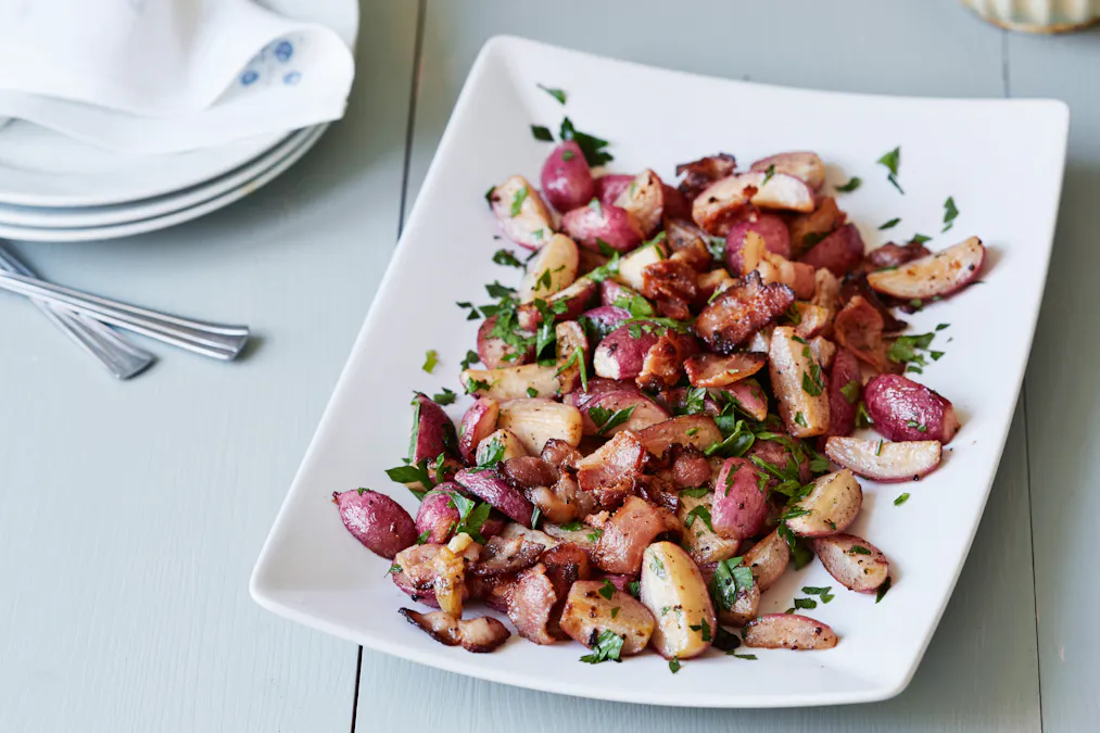 Pan-fried radishes with bacon