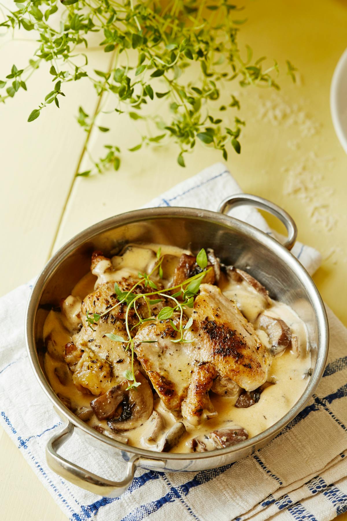 Keto Garlic Mushroom Chicken Thighs — Recipe — Diet Doctor