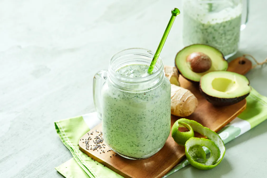 Spinach and avocado smoothie