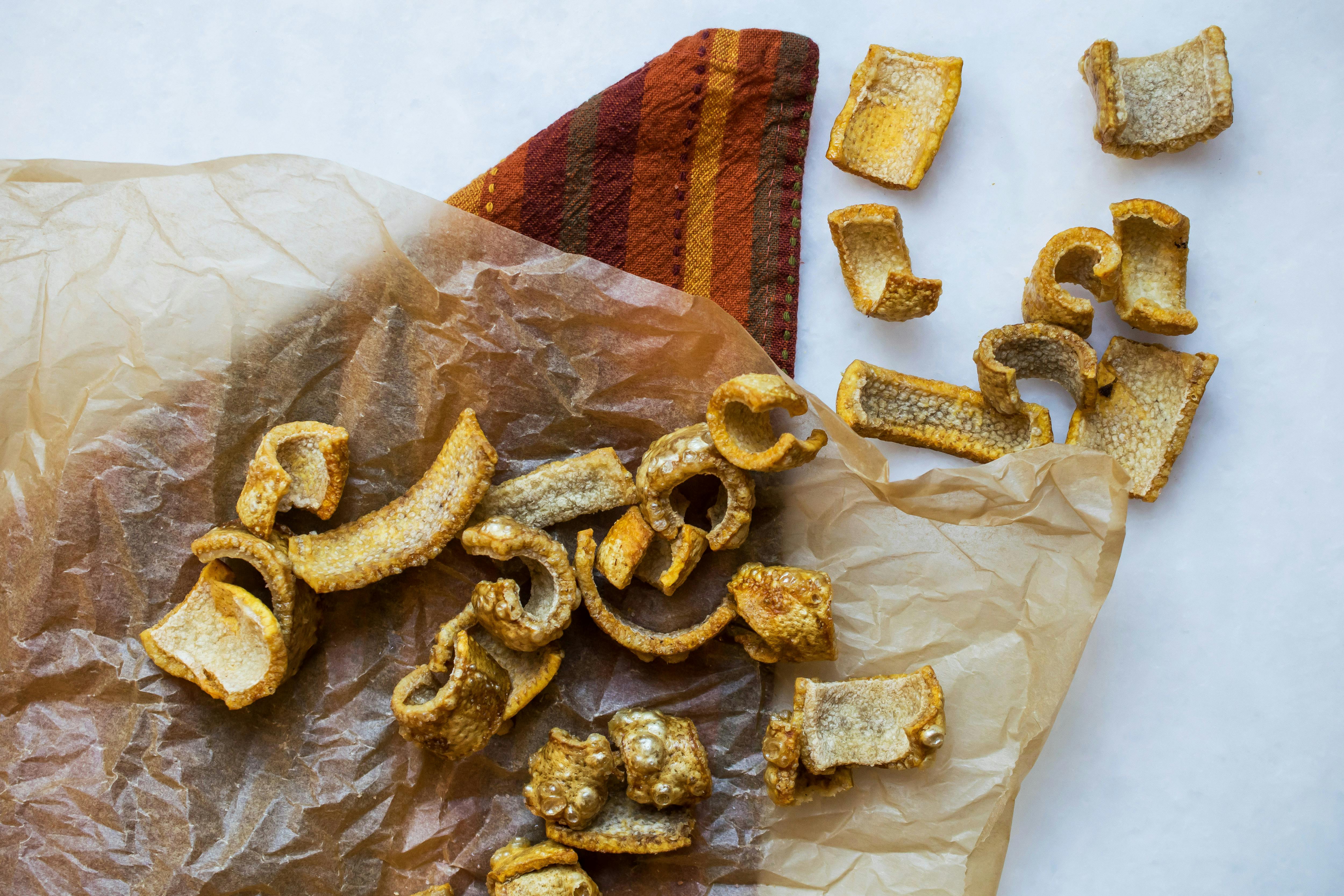 Crispy pork rinds (Chicharrones)