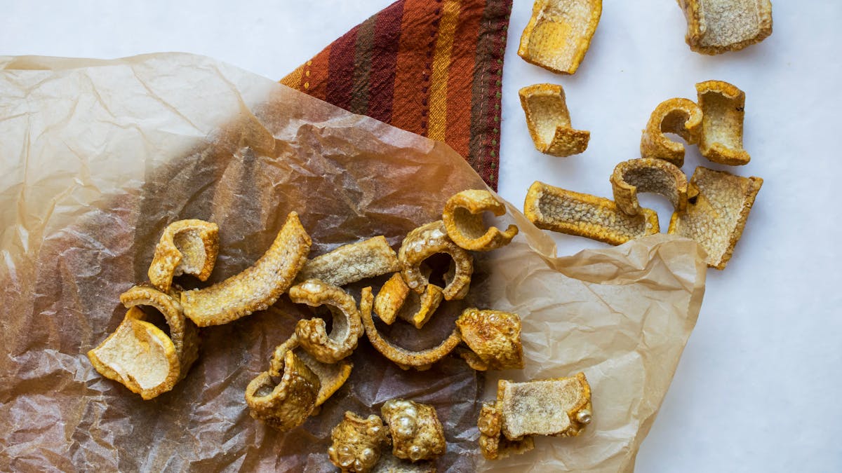 Crispy pork rinds (Chicharrones)