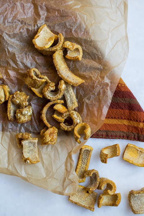 Crispy pork rinds (Chicharrones)