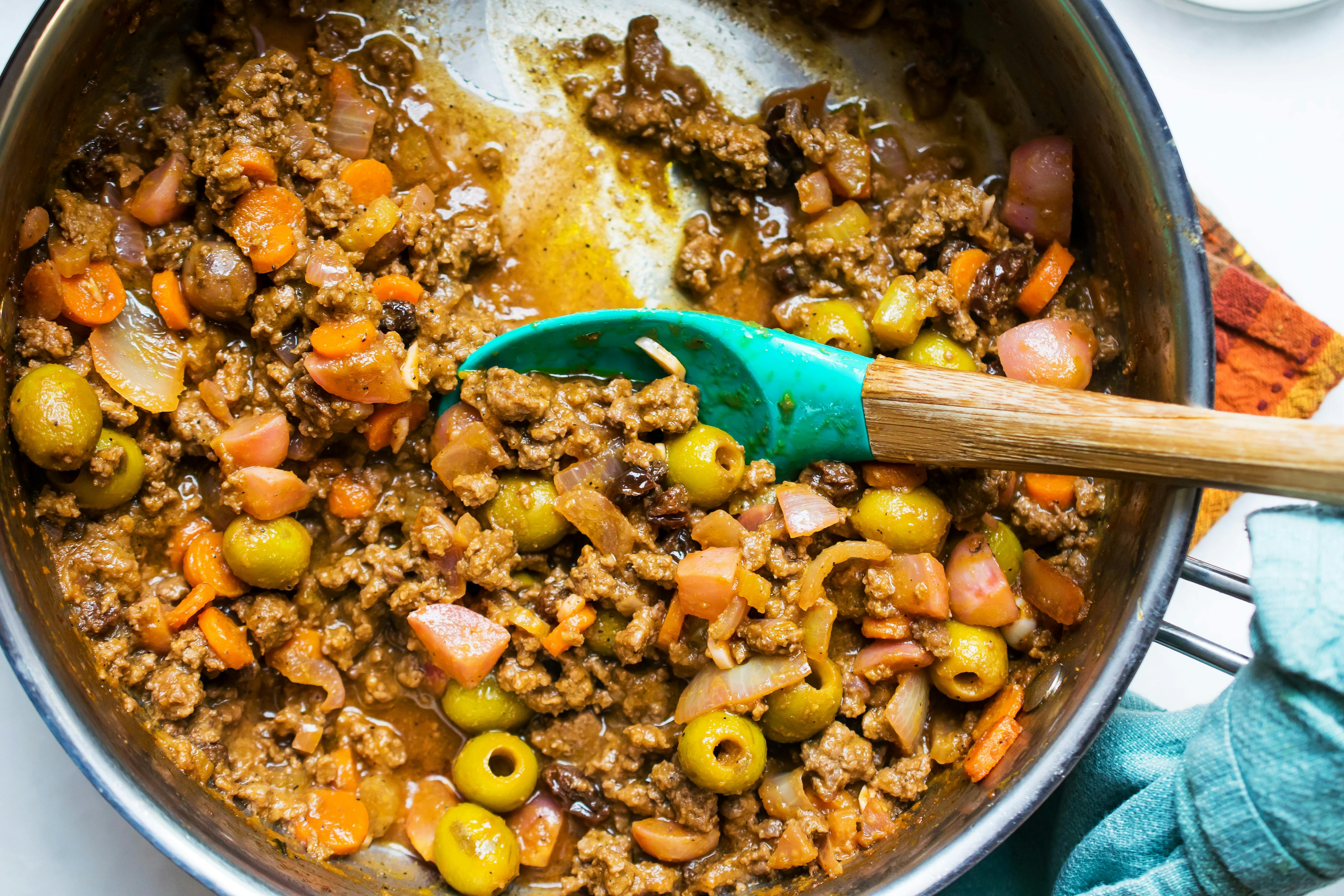 Cuban Picadillo with Faux-Matoes - Low Carb Recipe - Diet Doctor