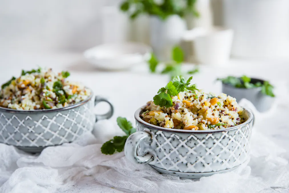 Low carb upma (Indian breakfast dish)