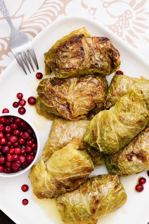 Low-carb stuffed cabbage rolls