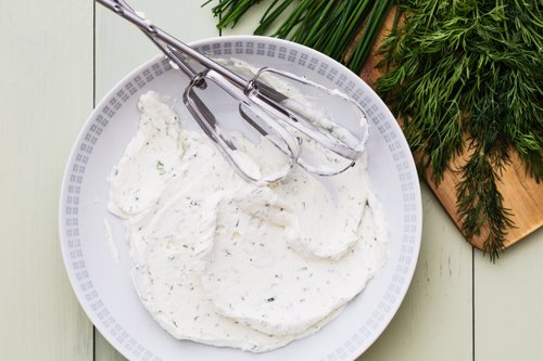 Creamy herb sauce