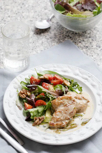 Keto blue cheese chicken with walnut salad