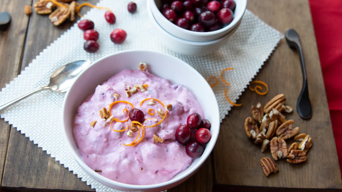 Low carb cranberry cream with pecans