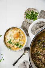 Keto Philly cheesesteak soup
