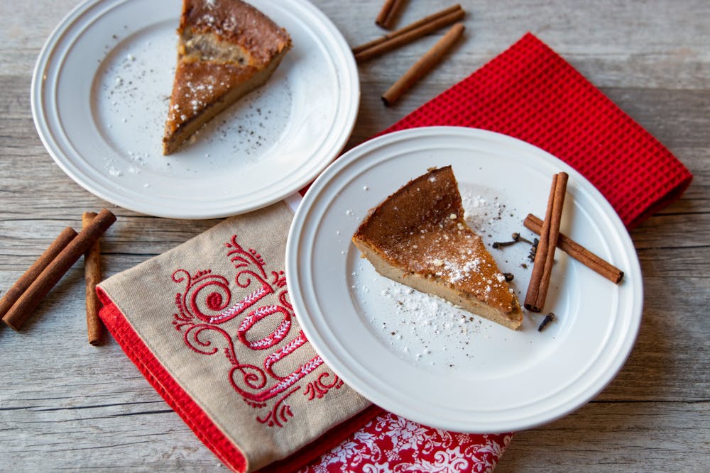 Keto Gingerbread Spice Dutch Baby - Recipe - Diet Doctor