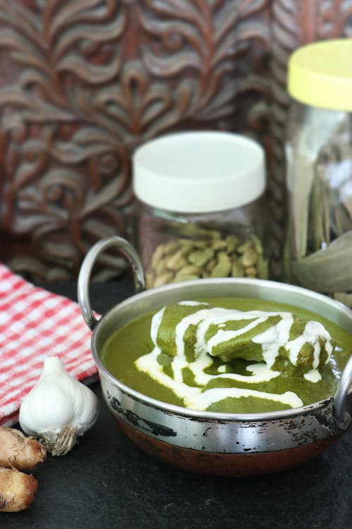 Keto chicken saagwala