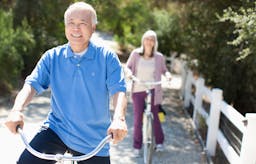 Longevity lessons from the Blue and ‘unBlue’ Zones