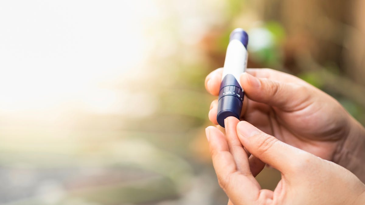 The best way to test ketones in blood, breath or urine