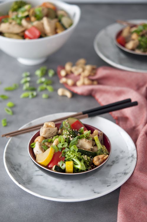 Low carb cashew chicken stir-fry