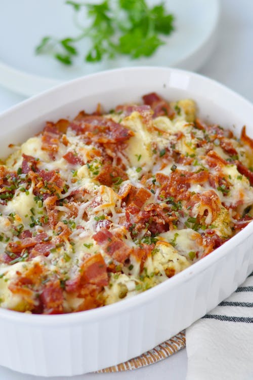 Garlic and herb cauliflower mac and cheese with bacon