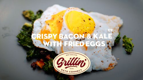 Crispy bacon & kale with fried eggs