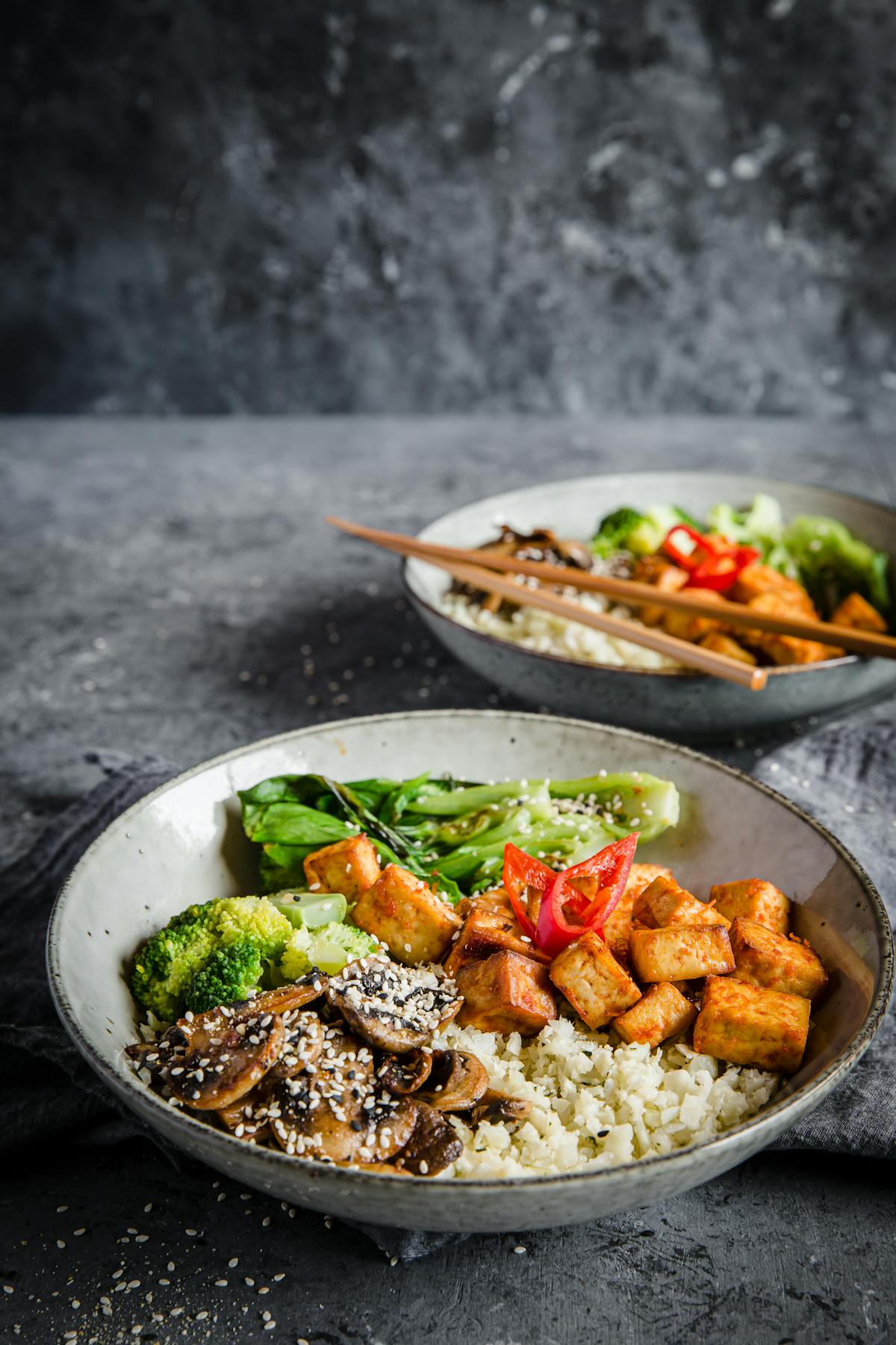 Low carb vegan Buddha bowl