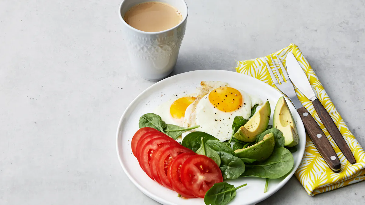Simple low-carb breakfast with fried eggs and veggies