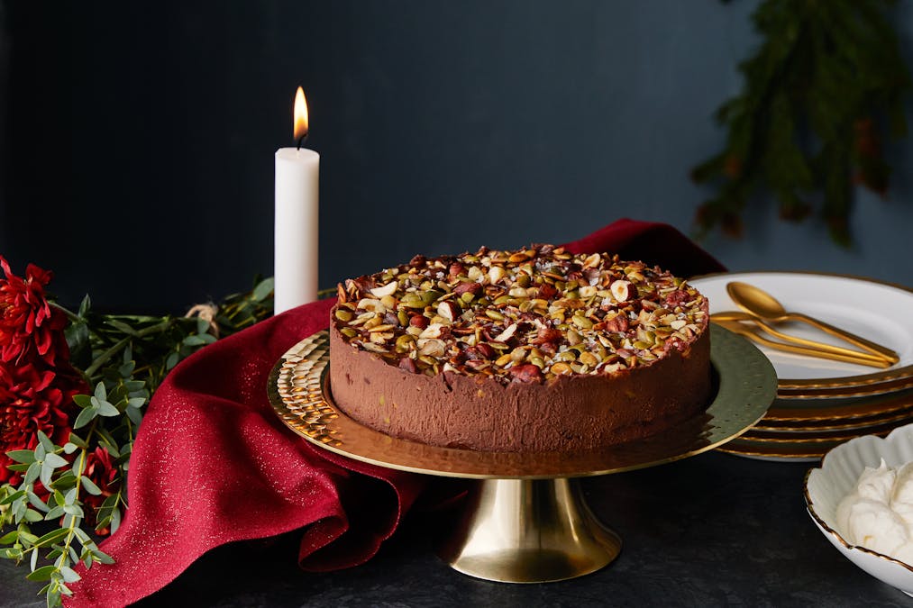 Keto no-bake chocolate cake