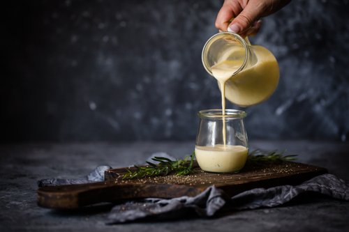 Quick and easy bearnaise sauce