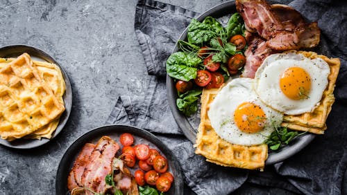 Breakfast keto chaffles