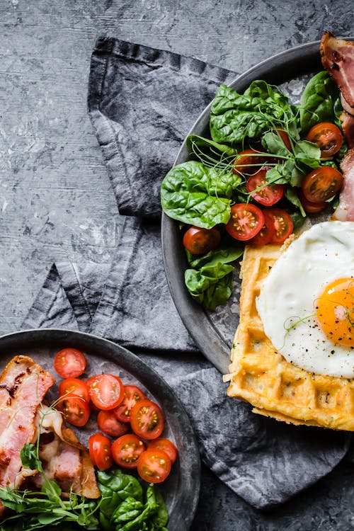 Breakfast keto chaffles