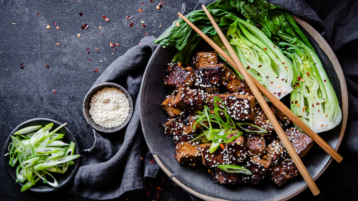 Low-carb garlic and sesame tofu bowl