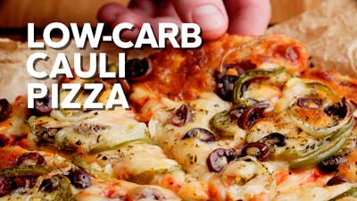 Low-carb cauliflower pizza