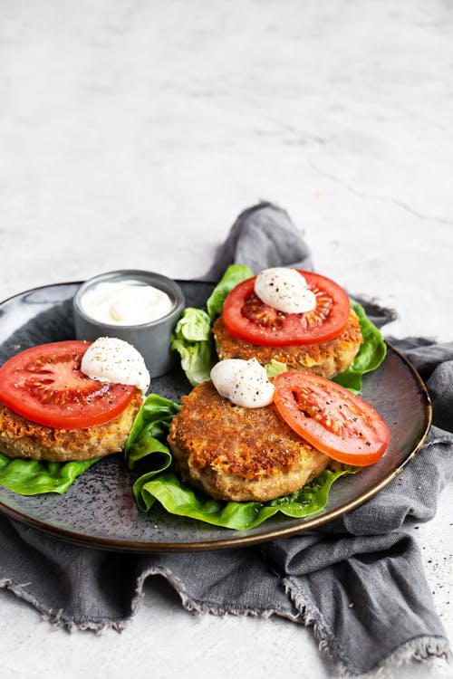 Crispy keto tuna burgers