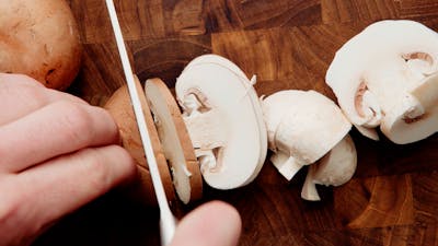 keto蘑菇煎蛋卷
